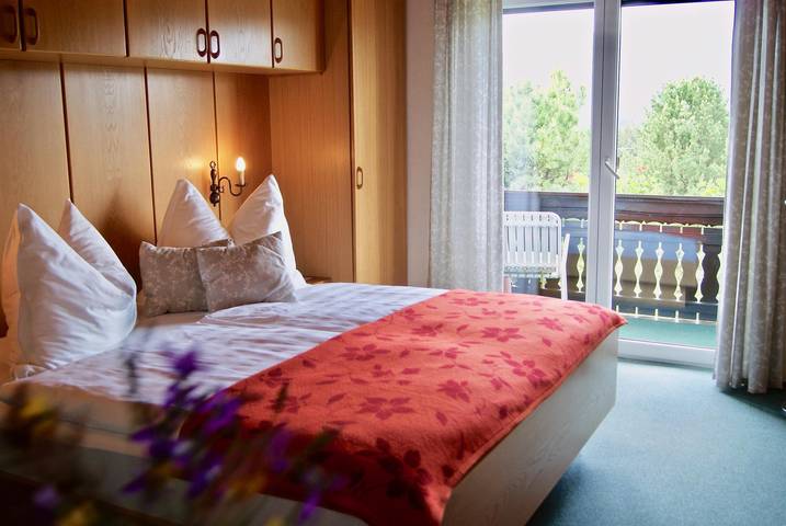 Doppelzimmer, Dusche, Wc, Balkon in Millstatt, Bezirk Spittal an der Drau