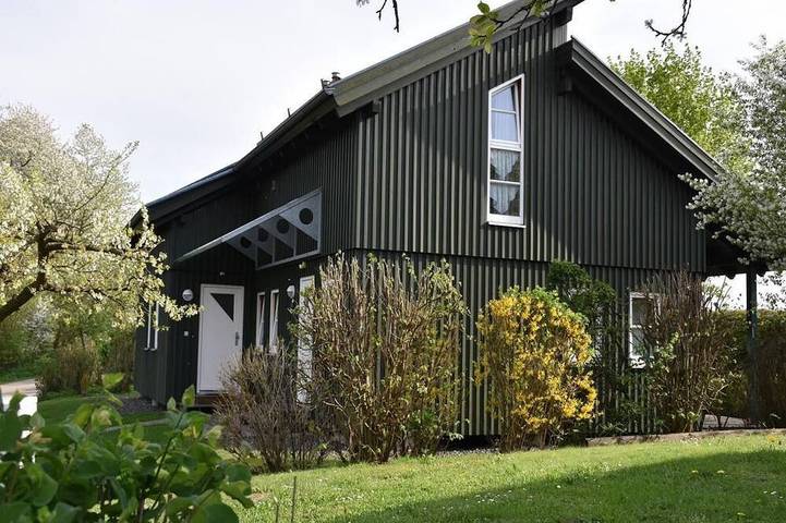 Ferienhaus für 4 Personen, mit Sauna und Pool sowie Garten, mit Haustier - 1