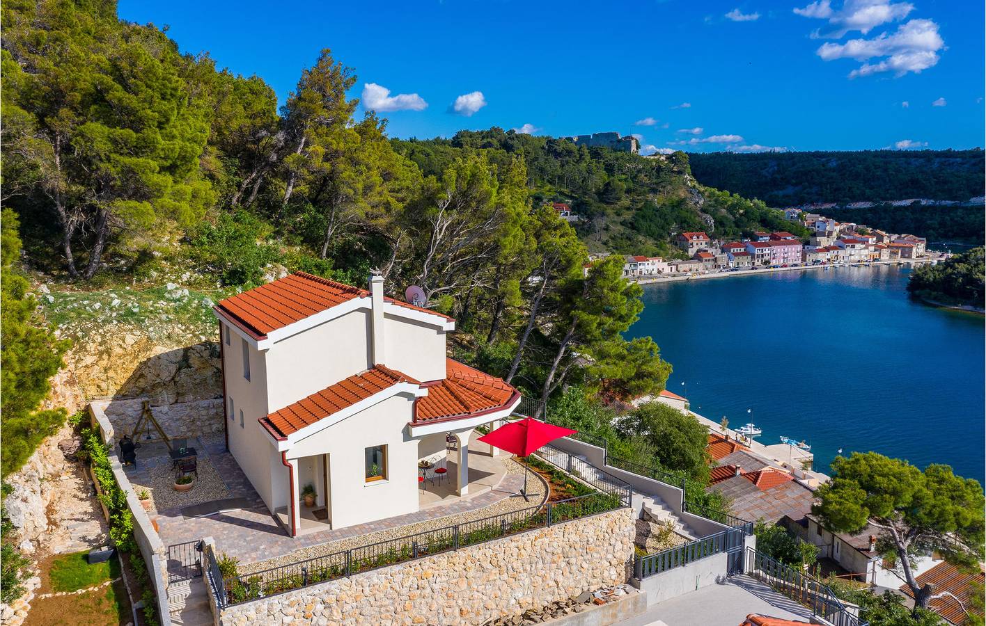 Vakantiehuis voor 5 personen met tuin in Posedarje, Zadar
