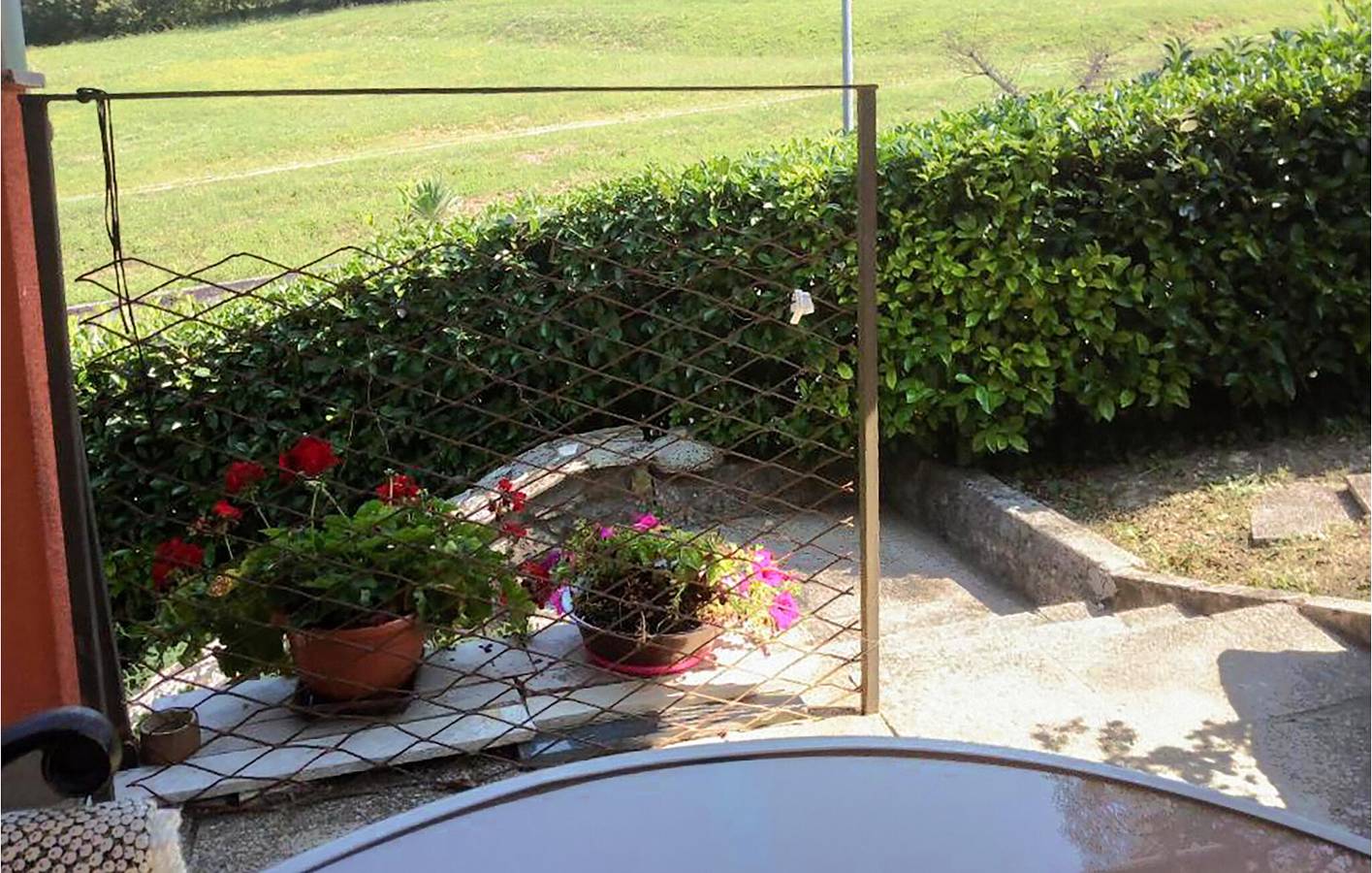 Ganze Ferienwohnung, Gemütliche Ferienwohnung in Buzet: WLAN, Klimaanlage, Parkplatz und in der Nähe des Flusses in Buzet, Zentralistrien