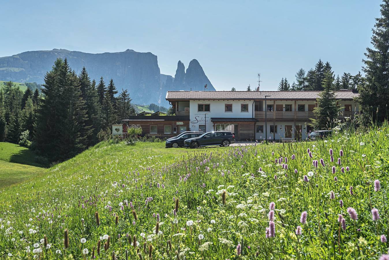 Appartamento intero, Appartamento "Ferienparadies Sabina Zirbel" nella riserva naturale direttamente sull'Alpe di Siusi in Compaccio, Castelrotto