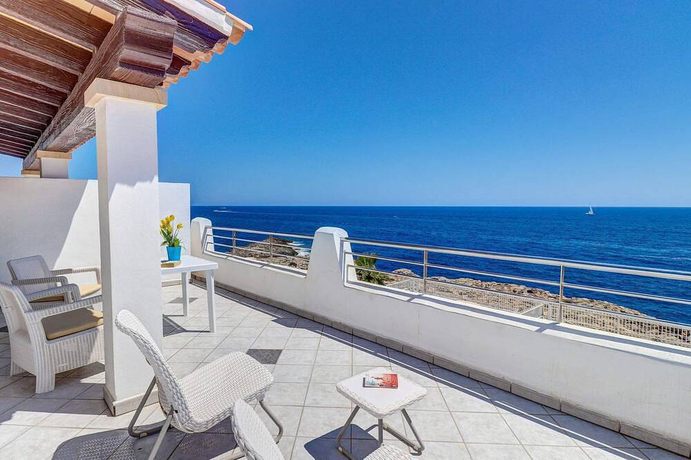 Villa Stella Maris by Villa Plus in Cala d'Or, Santanyí