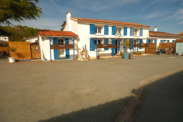 Location de vacances pour 3 personnes, avec jardin et piscine à Saint-Sulpice-de-Royan - 3