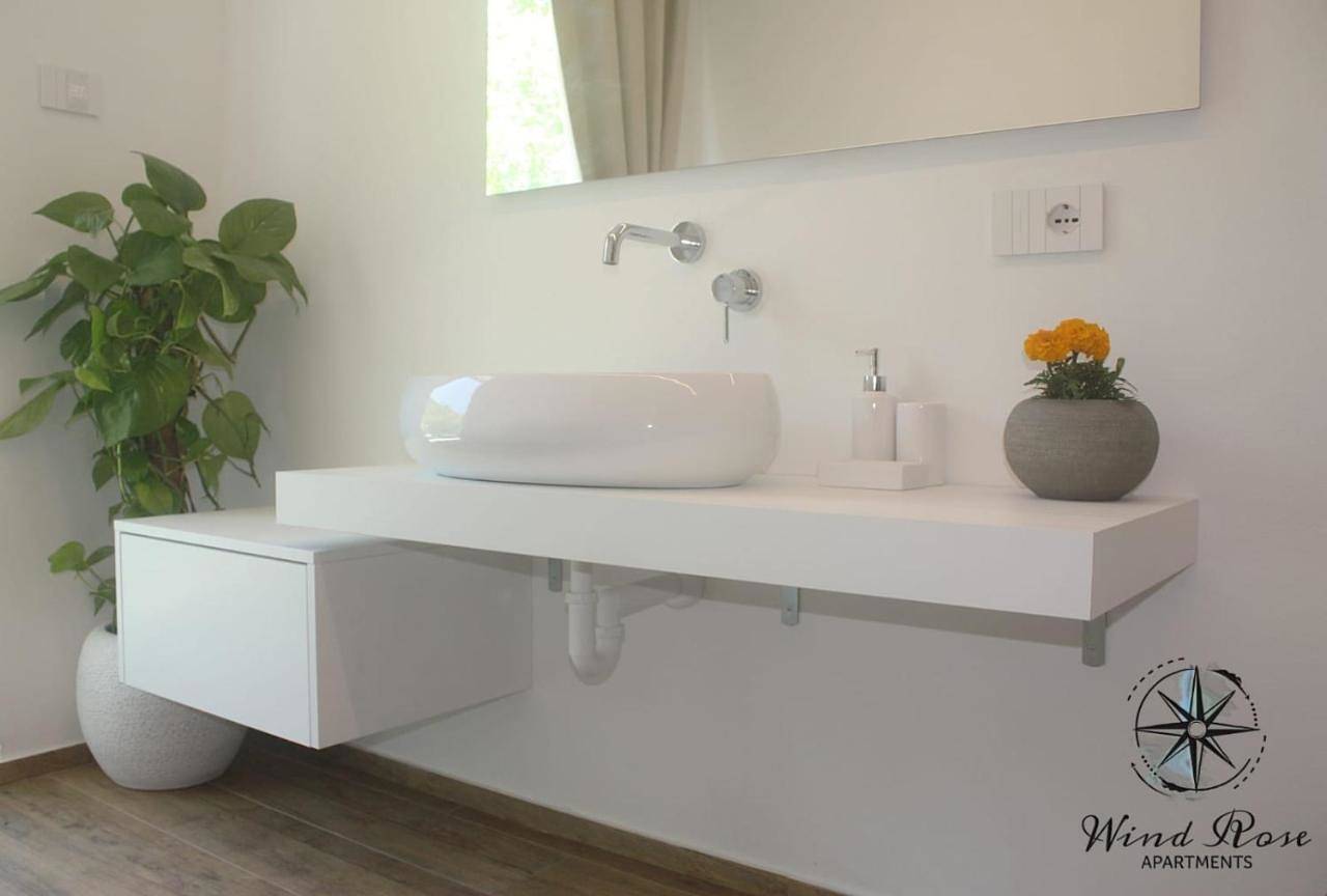 Ganze Wohnung, Wind Rose Apartments 2 in Torbole, Nago-Torbole