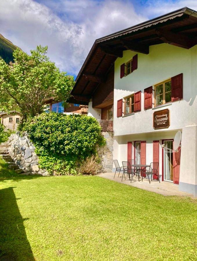 Ferienwohnung für 4 Personen, mit Terrasse und Garten sowie Ausblick