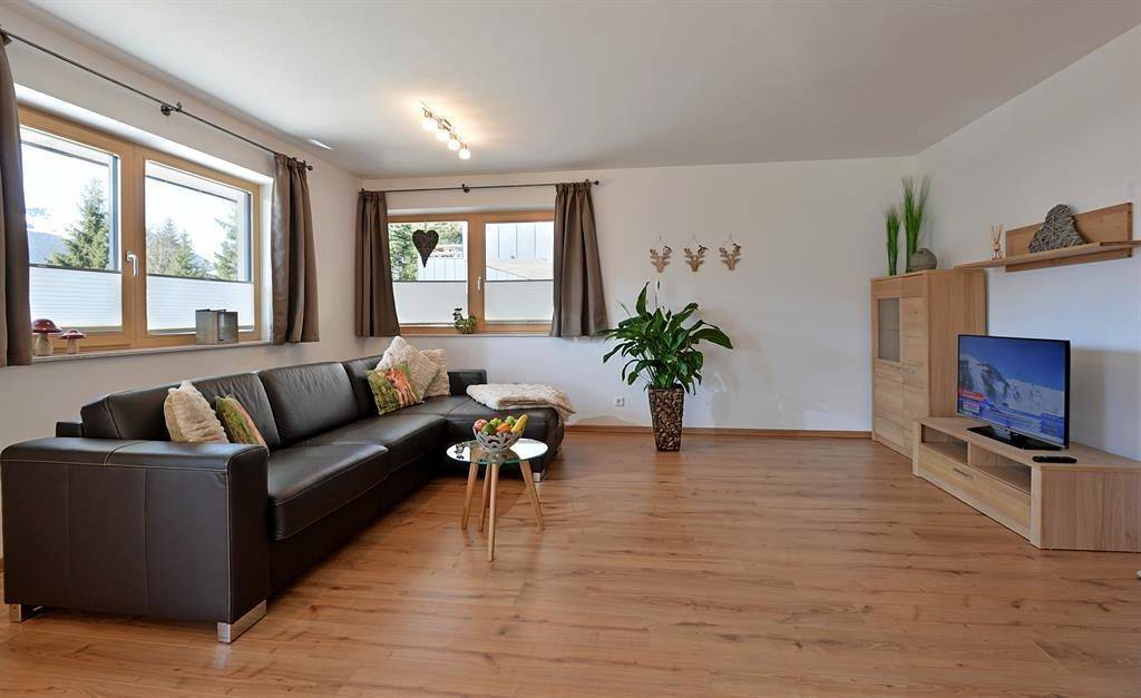 Ganze Ferienwohnung, Appartement Rehkitz in Ellmau, Kaisergebirge