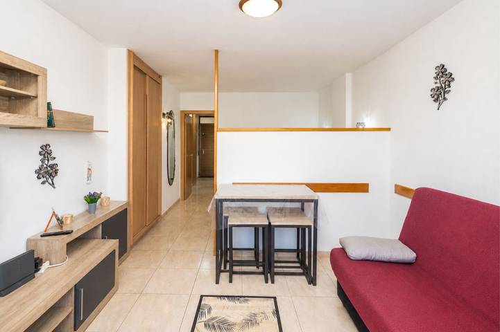 Entire studio, Guestready - Arenas Family Playa del Ingles in Maspalomas, San Bartolomé de Tirajana