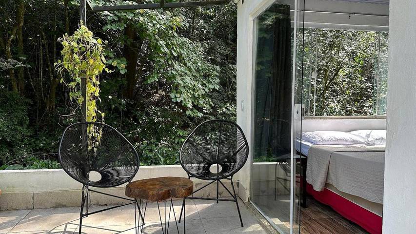 Casas e apartamentos de temporada para 4 pessoas, com piscina e jardim, adaptado a crianças em Magé