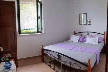Agriturismo für 4 Personen in Gdinj, Dalmatinische Inseln, Bild 1