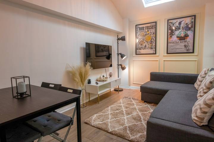 Holiday home for 4 people in Manchester