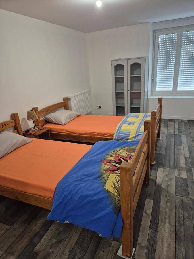 Location de vacances pour 6 personnes, avec terrasse à Sanxay - 3