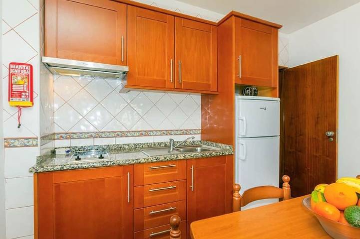 Ganze Wohnung, Fantastische Lage, nur 50 Meter vom Strand entfernt in Cavacos, Quarteira