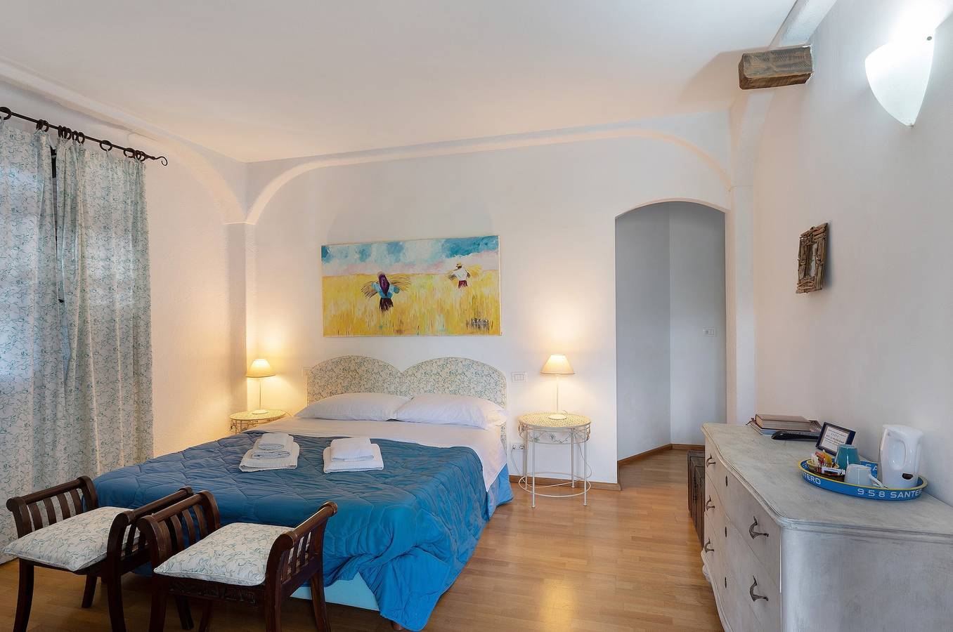 Chambre « Turchese » avec vue sur la montagne, Wi-Fi et climatisation in Dolceacqua, Alpes liguriennes