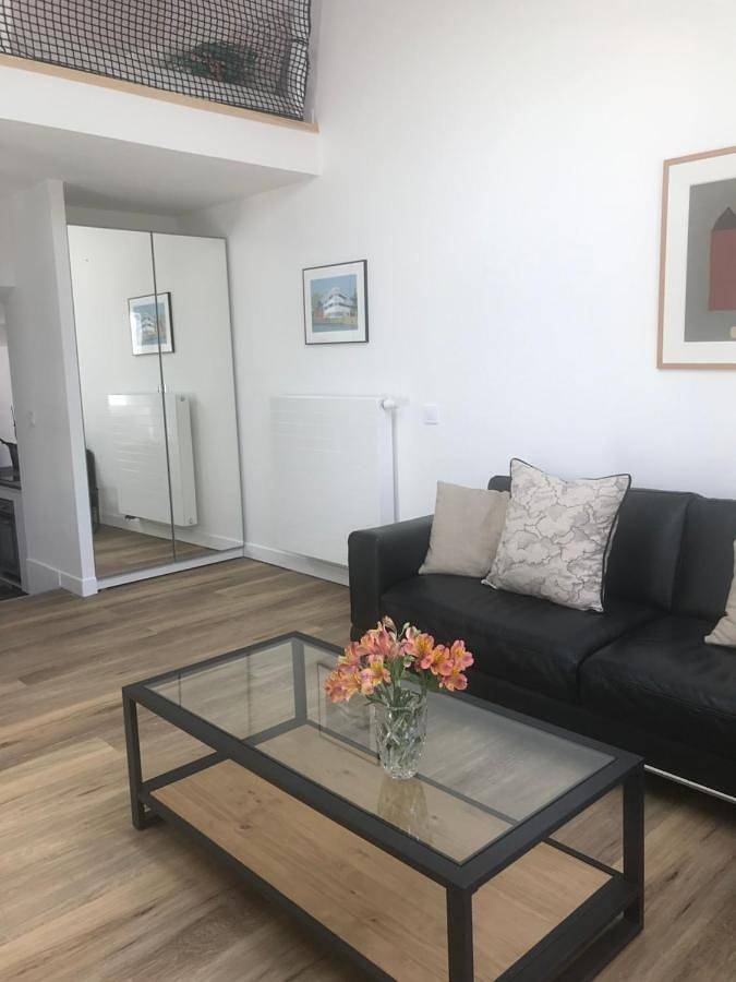Appartement de vacances pour 4 personnes, avec jardin ainsi que piscine et vue