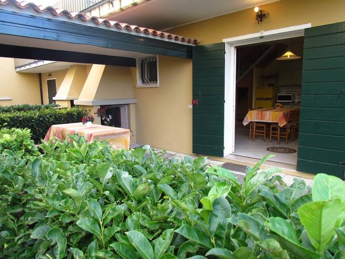 Villa für 6 Personen, mit Garten und Balkon in