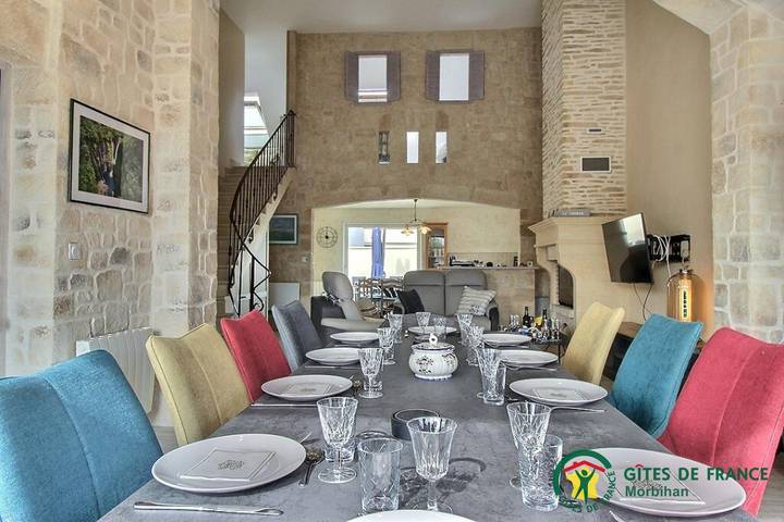 Gîte pour 8 personnes, avec Terrasse et Jardin dans Office De Tourisme De Saint Gildas De Rhuys
