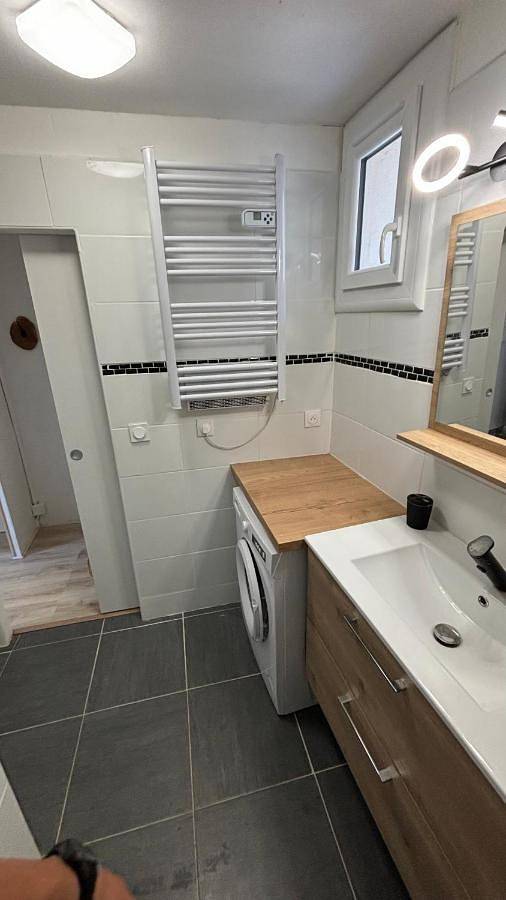 Appartement entier, Bel appartement cœur de village in Saint-André-de-Sangonis, Région de Lodève