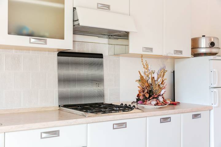 Appartement entier, Appartement vacances "Bilocale Spiaggia Porto Ottiolu" avec terrasse in Porto Ottiolu, Budoni