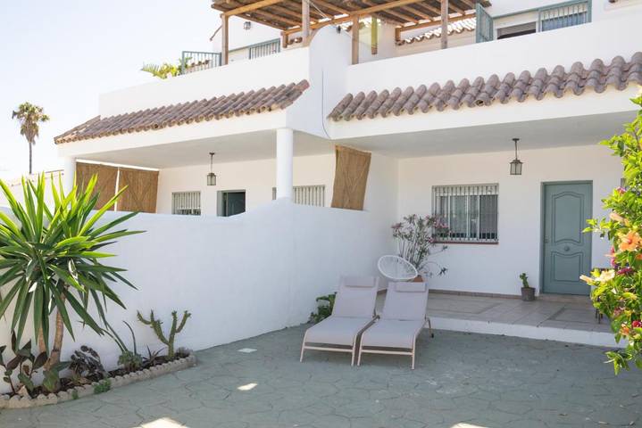 Maison de vacances pour 6 personnes, avec jardin et vue, adapté aux familles à Los Caños de Meca
