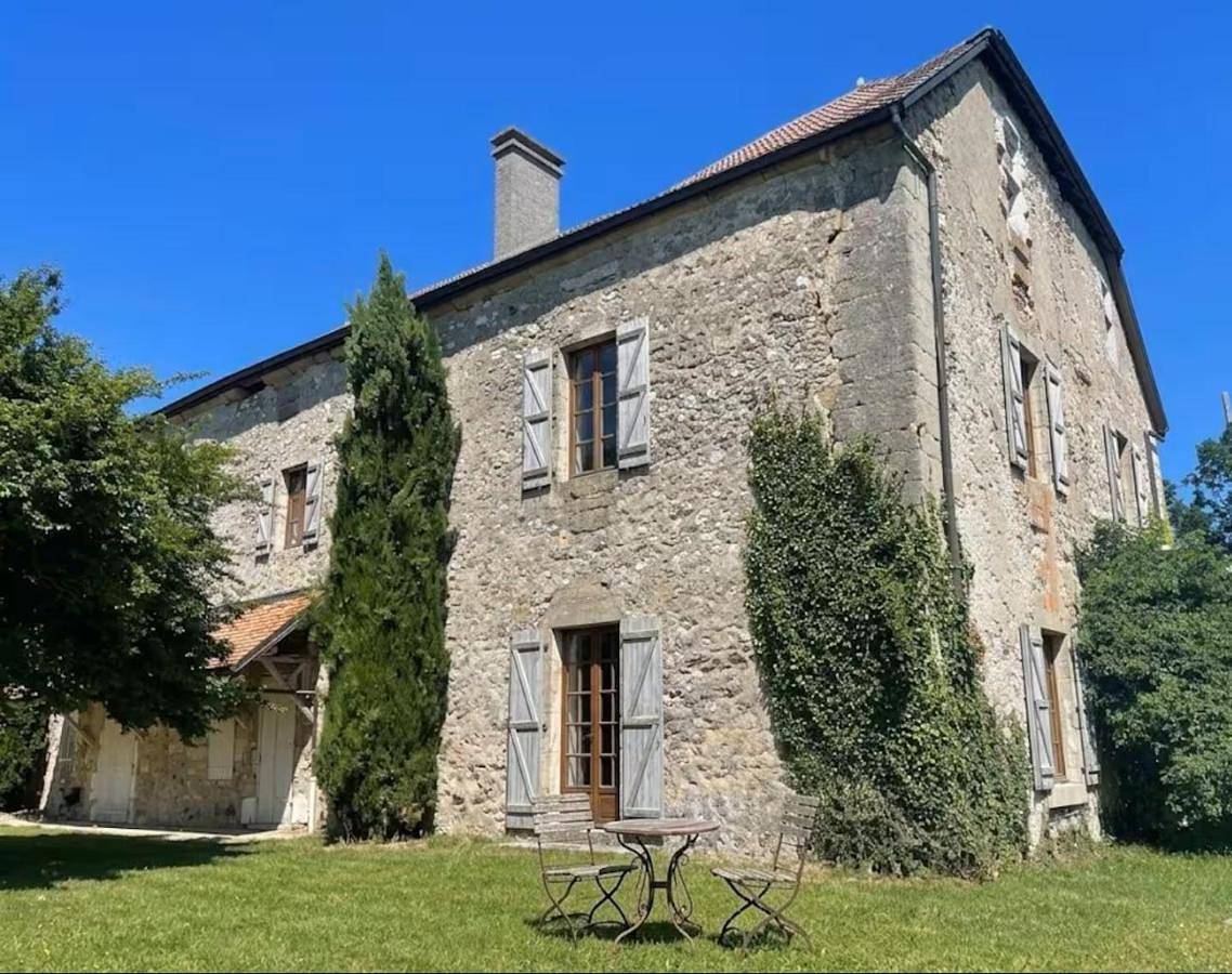 Château de Savigny - Suite Lion - Chambre familiale in Savigny, Région de Saint-Julien-en-Genevois