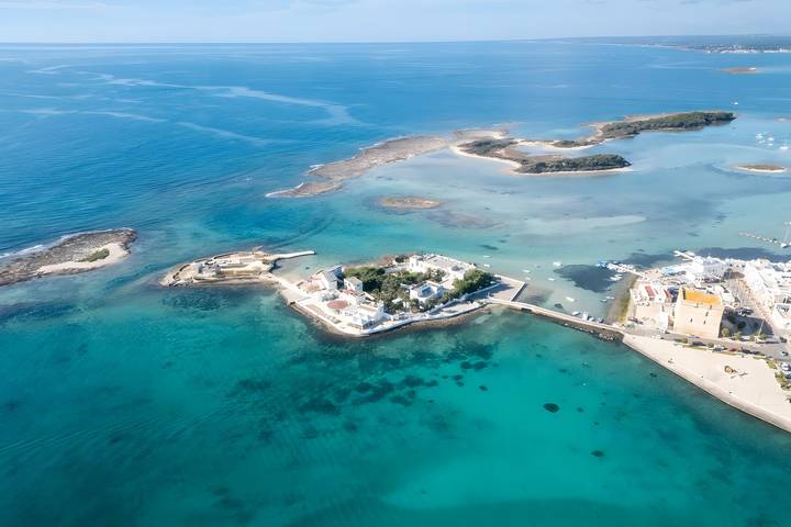 Ferienhaus 'Villa Acquamarina' mit privatem Garten und Klimaanlage in Console, Porto Cesareo