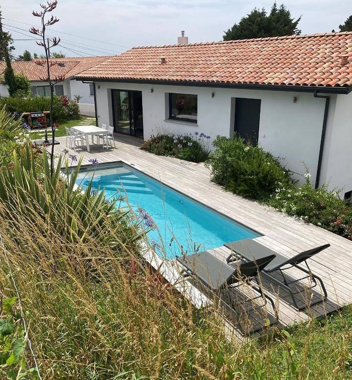 Maison de vacances pour 8 personnes, avec vue ainsi que jardin et piscine
