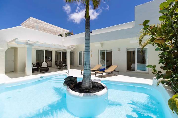 Chalet para 6 personas, con Jacuzzi y Jardín en Corralejo