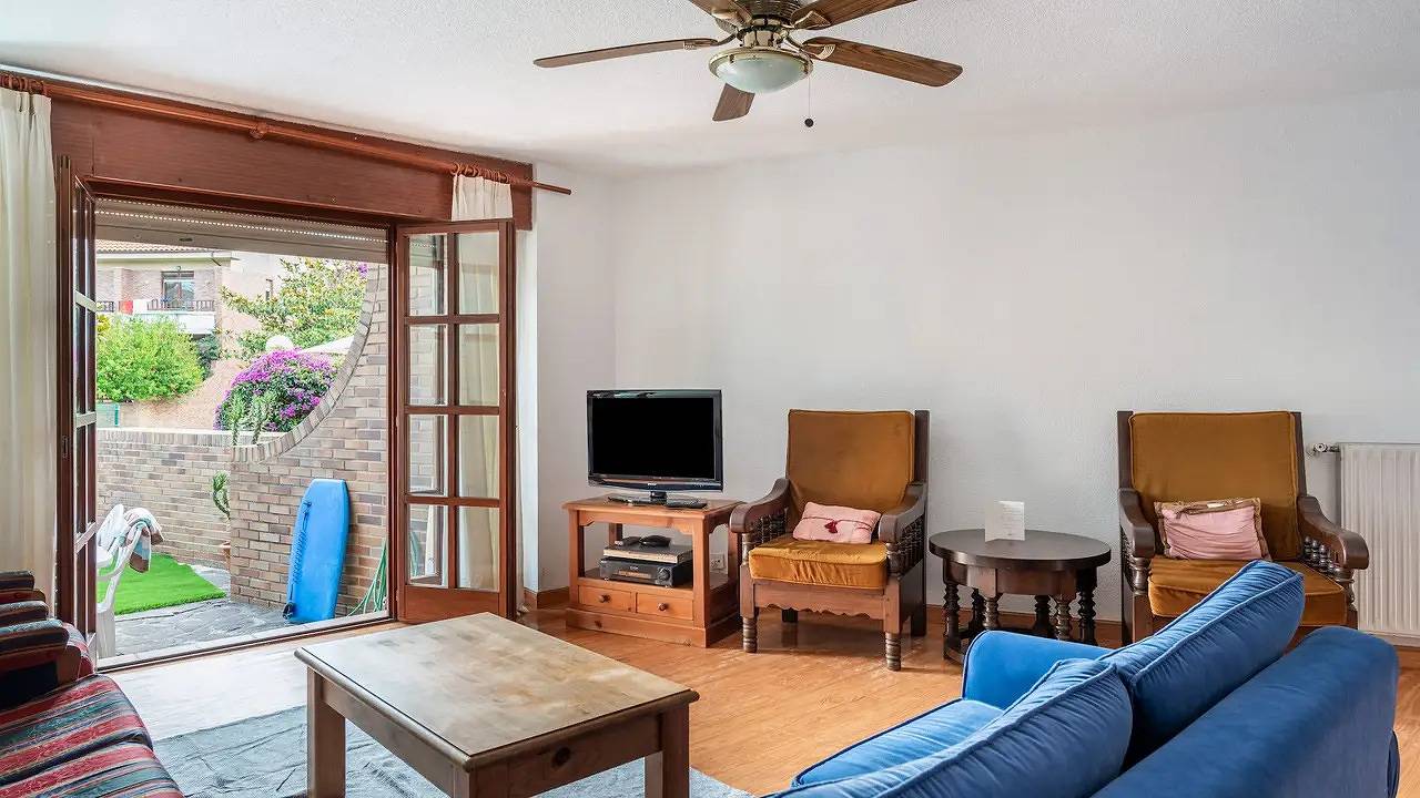 Casa de vacaciones para 9 personas con jardín in Loredo, Ribamontán al Mar