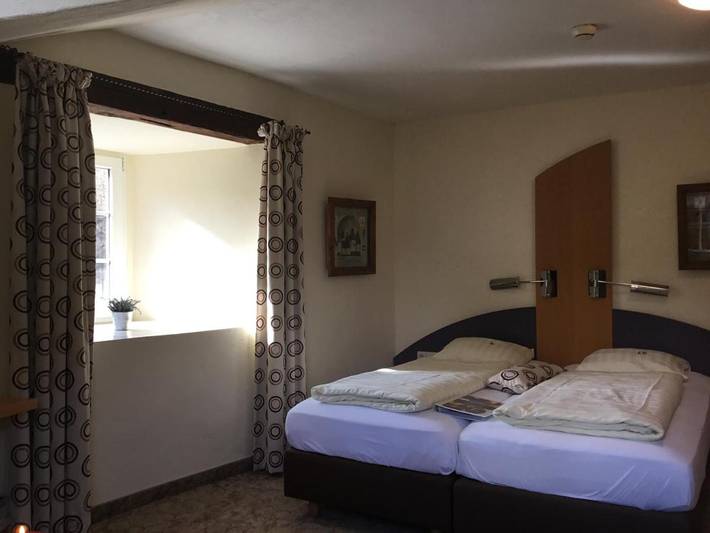 Gîte pour 20 personnes, avec terrasse et sauna à Esch-sur-Sûre - 4