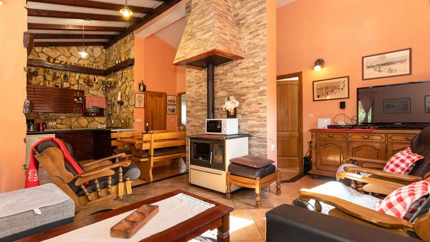 Villa Marija Desne by Villas Guide in Dubrovnik-Neretva