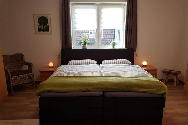 Ganze Wohnung, Fewo Waldpfad - Landhaus Westerloy in Westerstede, Ammerland