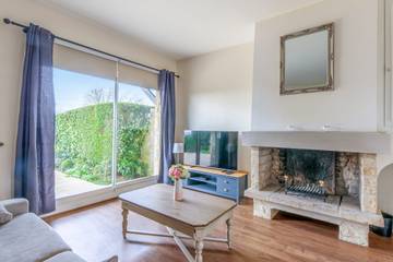 Gîte pour 4 personnes, avec jardin et terrasse, animaux acceptés à Tourgéville