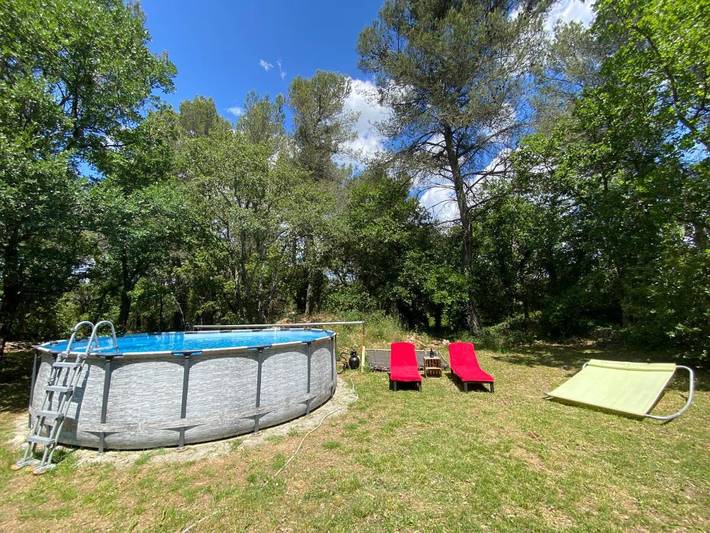 Location de vacances pour 8 personnes, avec jardin et piscine, animaux acceptés à Pontevès - 2