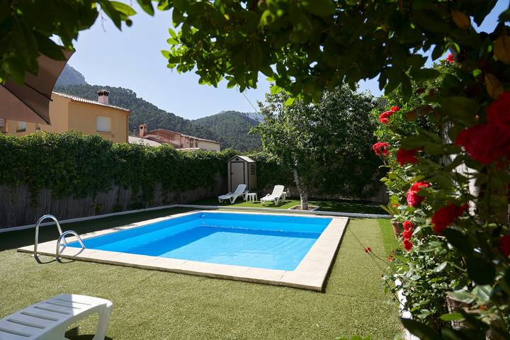 Apartamento para 9 personas, con Balcón y Jardín en Alcaraz