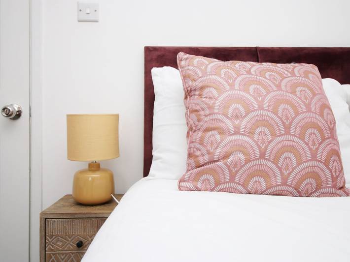 Holiday home for 5 people, with garden in Bristol