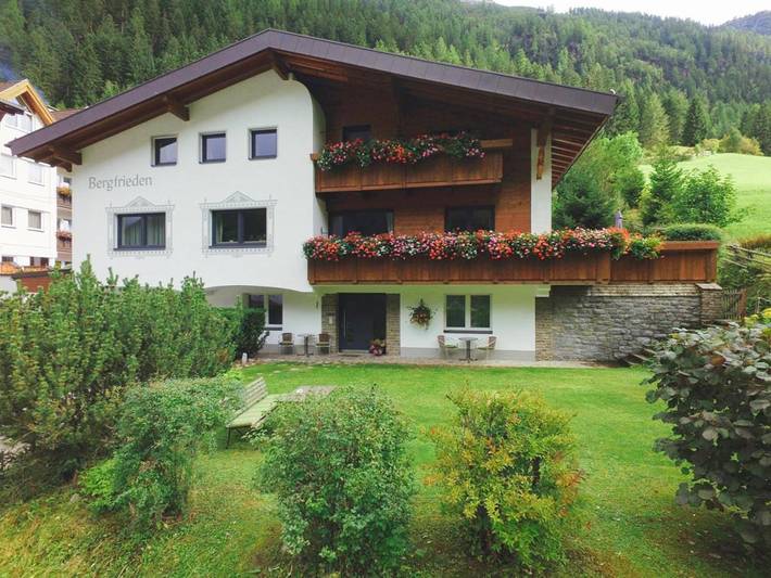 Ferienwohnung für 7 Personen, mit Garten und Sauna sowie Ausblick, kinderfreundlich - 1