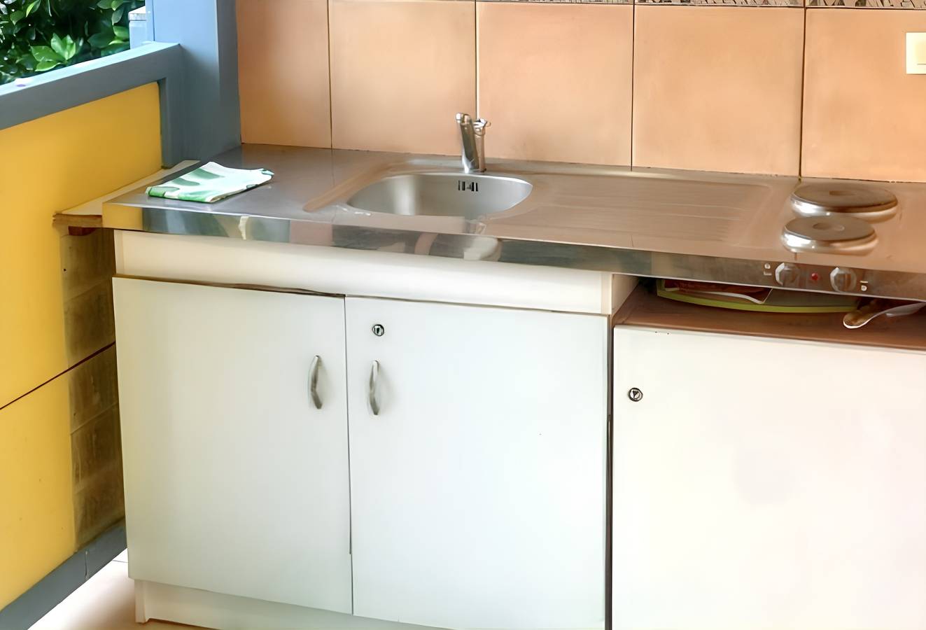 Estudio entero, Estudio acogedor en Sainte-Anne - 29m² con jardín. in Sainte-Anne, Martinica