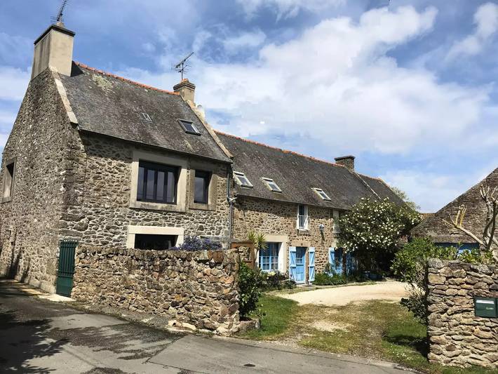 Location de vacances pour 4 personnes, avec jardin à La Richardais - 2