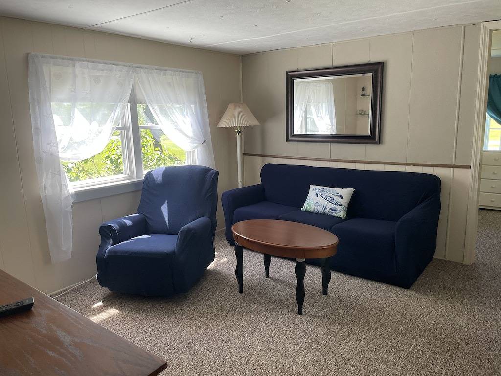 The Bluffs Cottage in Washington County (Maine)