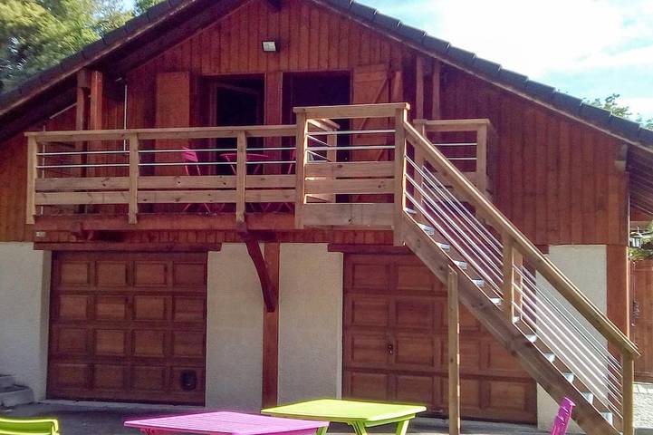 Location de vacances pour 4 personnes, avec jardin à Chainaz-les-Frasses