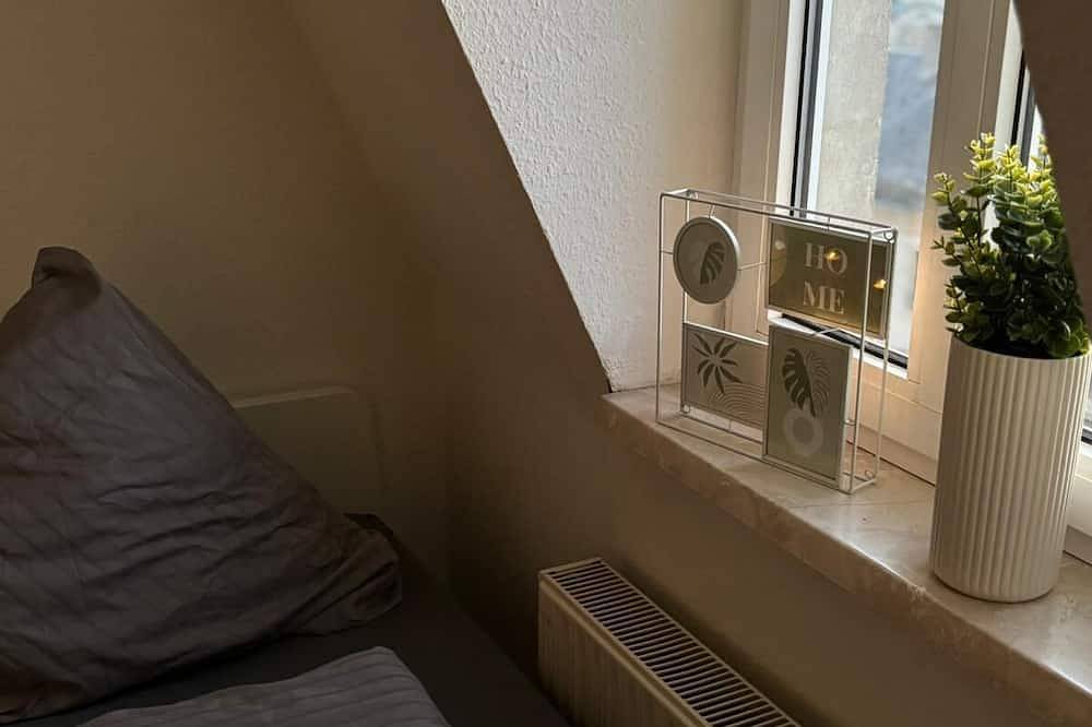 Ganze Wohnung, Geschmackvolle Fewo 100qm 3Schlazi.,6Pers.,Vollausstattung in Plauen, Chemnitz und Umgebung
