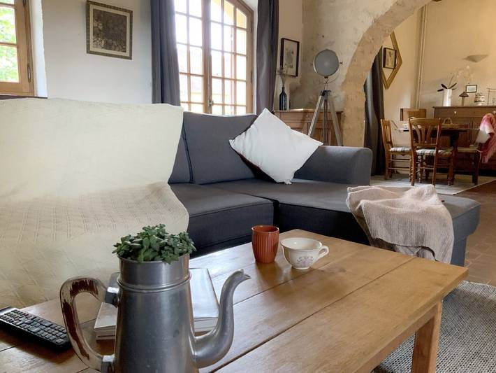 Gîte pour 8 personnes, avec terrasse à Saint-Cyr-la-Rosière