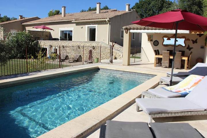 Casa de vacaciones para 8 personas, con piscina además de vistas y jardín, Se admiten mascotas - 1