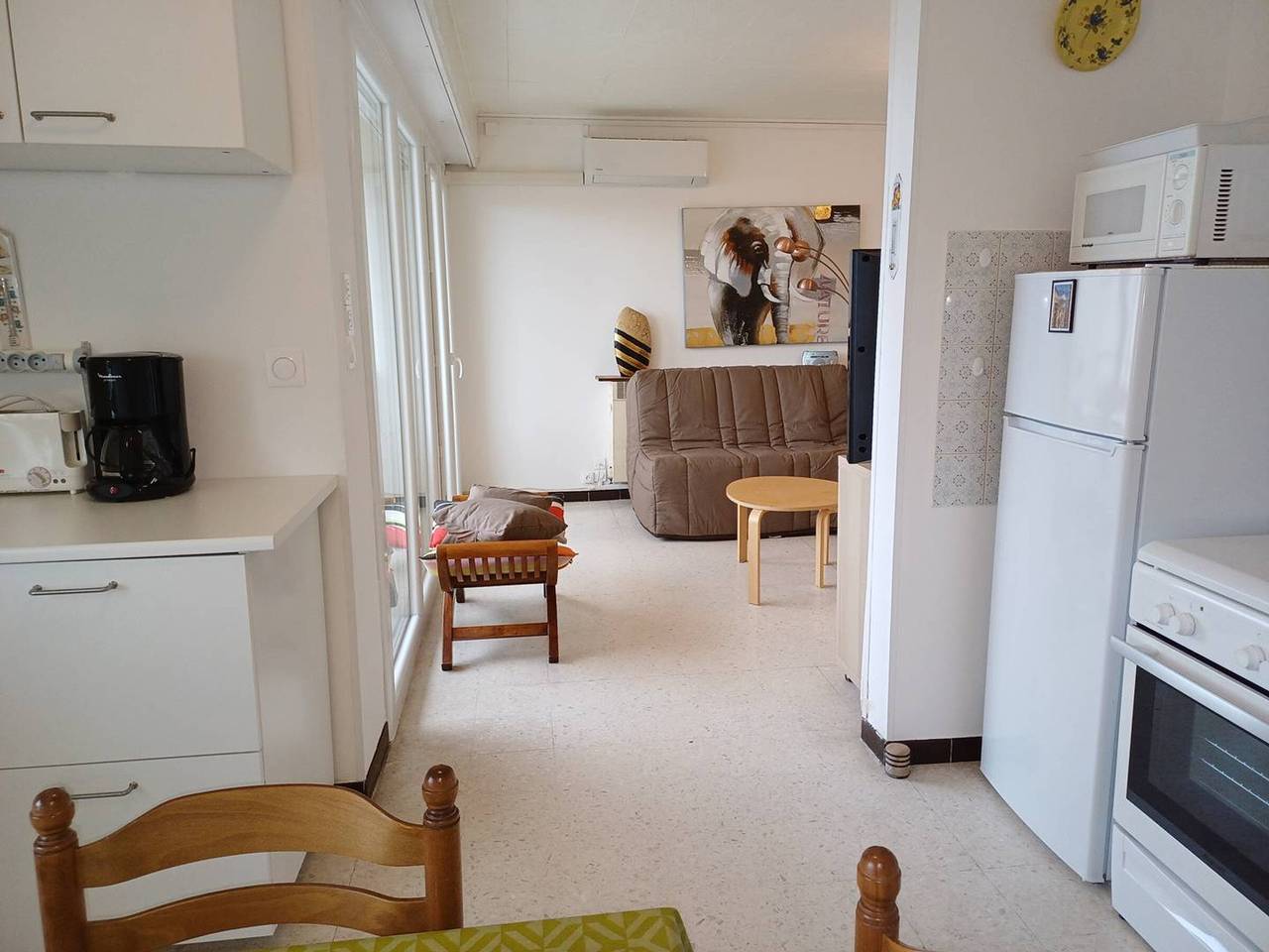 Entire apartment, Studio in Balaruc-les-Bains with air conditioning and pets allowed in Balaruc-les-Bains, Mediterranean Coast (France)