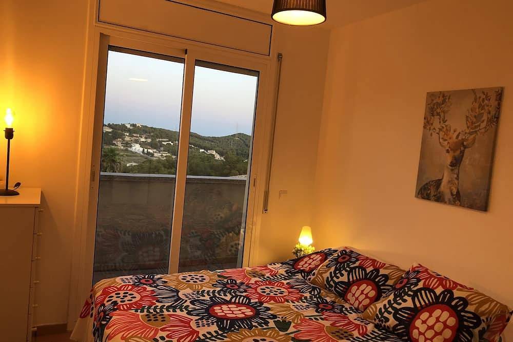 Casa Bella Vista en montagne avec vue sur la mer.  Piscine privée. 6 personnes in Cunit, Costa Dorada