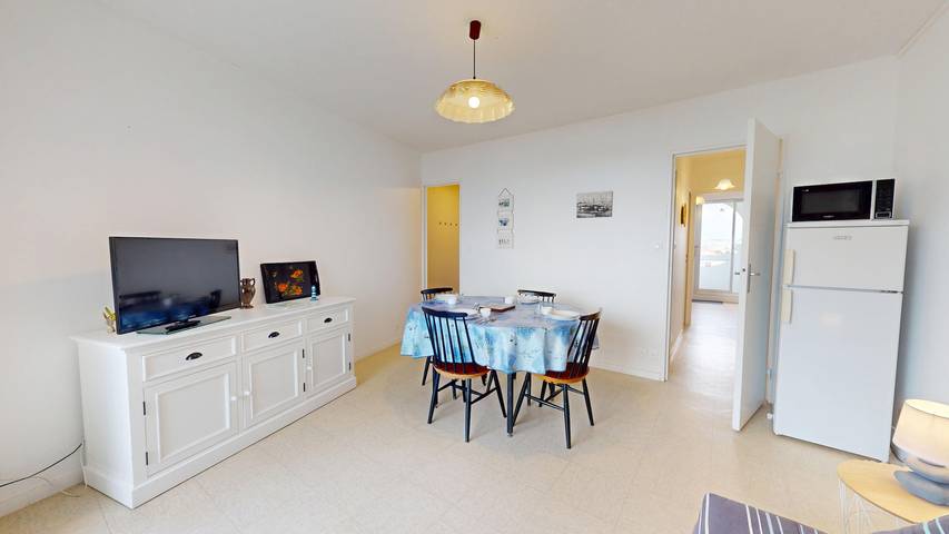 Appartement entier, Océanide - Vue mer panoramique à 50m de plage in Saint-Gilles-Croix-de-Vie, Vallée de la Loire