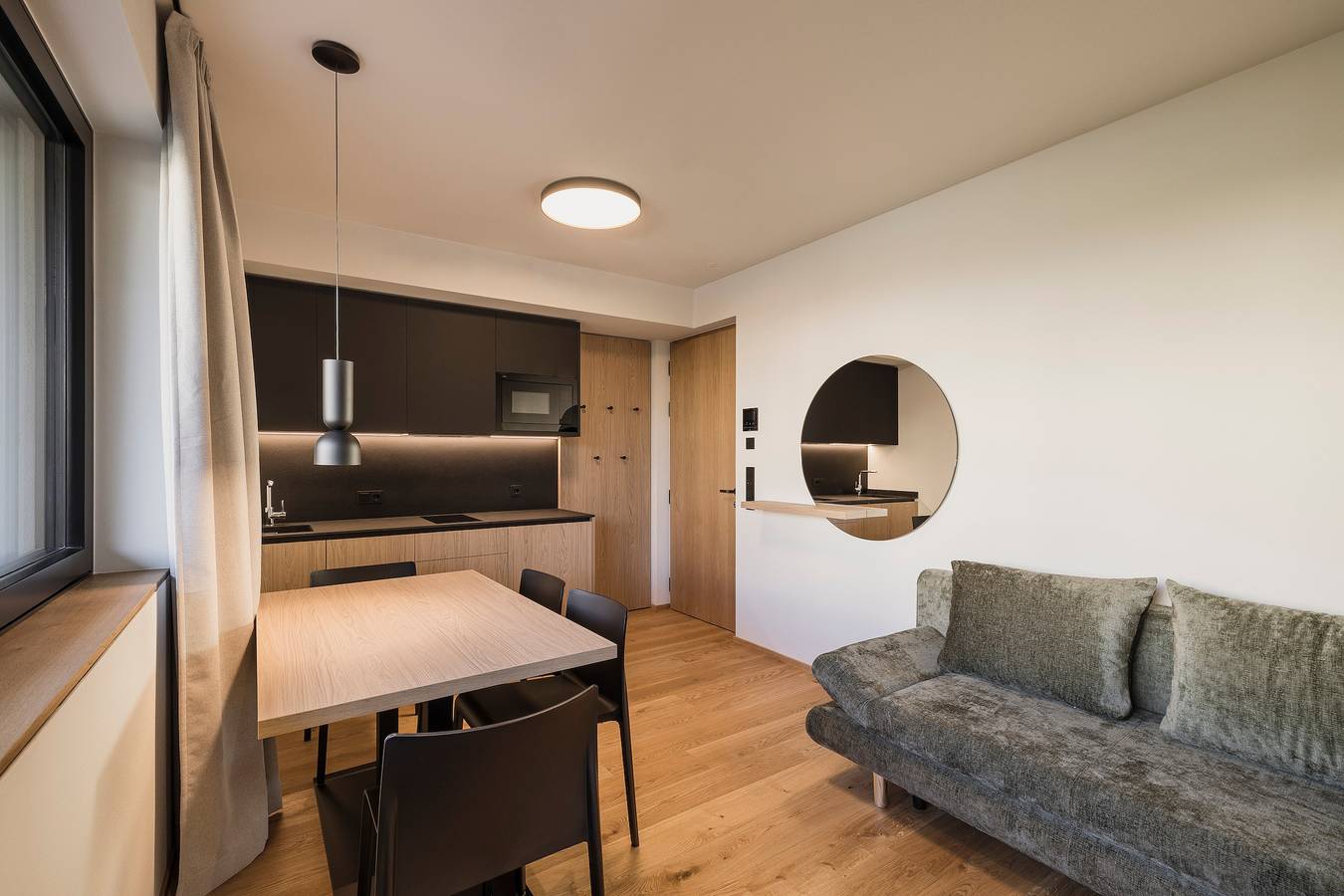 Appartement entier, Appartement Trianglhof « Bozen » : vue sud-ouest et jardin privatif in Centro-Piani-Rencio, Bolzano