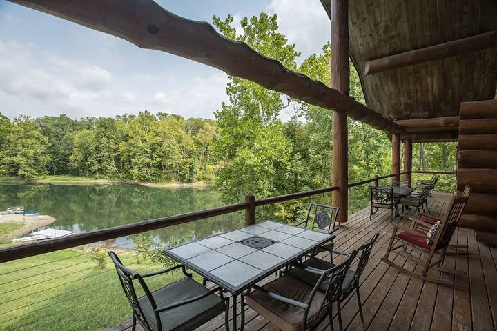 Vacation rental for 16 people, with balcony, with pets in Indiana