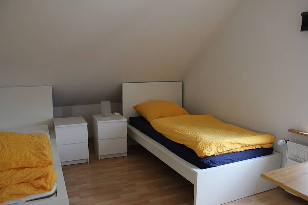 Ganze Wohnung, Wohnung für vier Erwachsene, evtl. plus Kinder in Lüneburg, Nordheide