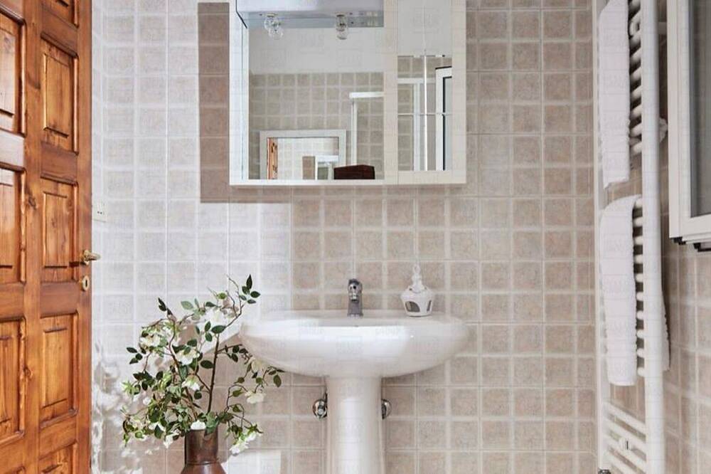 Your holidays in an Apulian farmhouse with private 14x7 mt pool, next to beaches in Monopoli, Bari Provinz